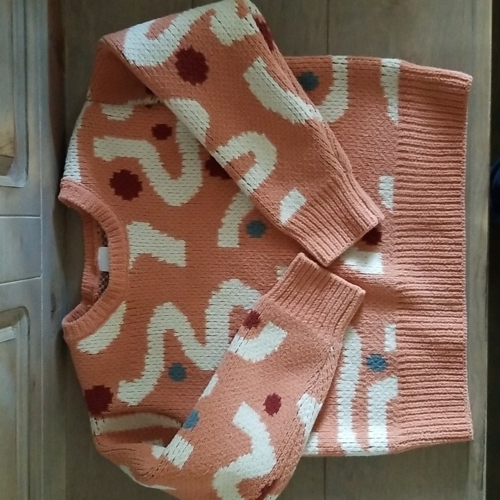 Open Edit Sweater - Picture 5 of 9